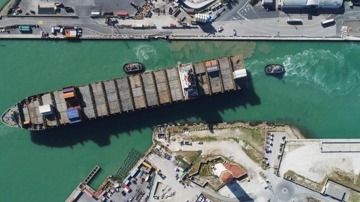 Marco Polo stavolta è cinese: il futuro incerto dei porti e interporti toscani - L'inchiesta