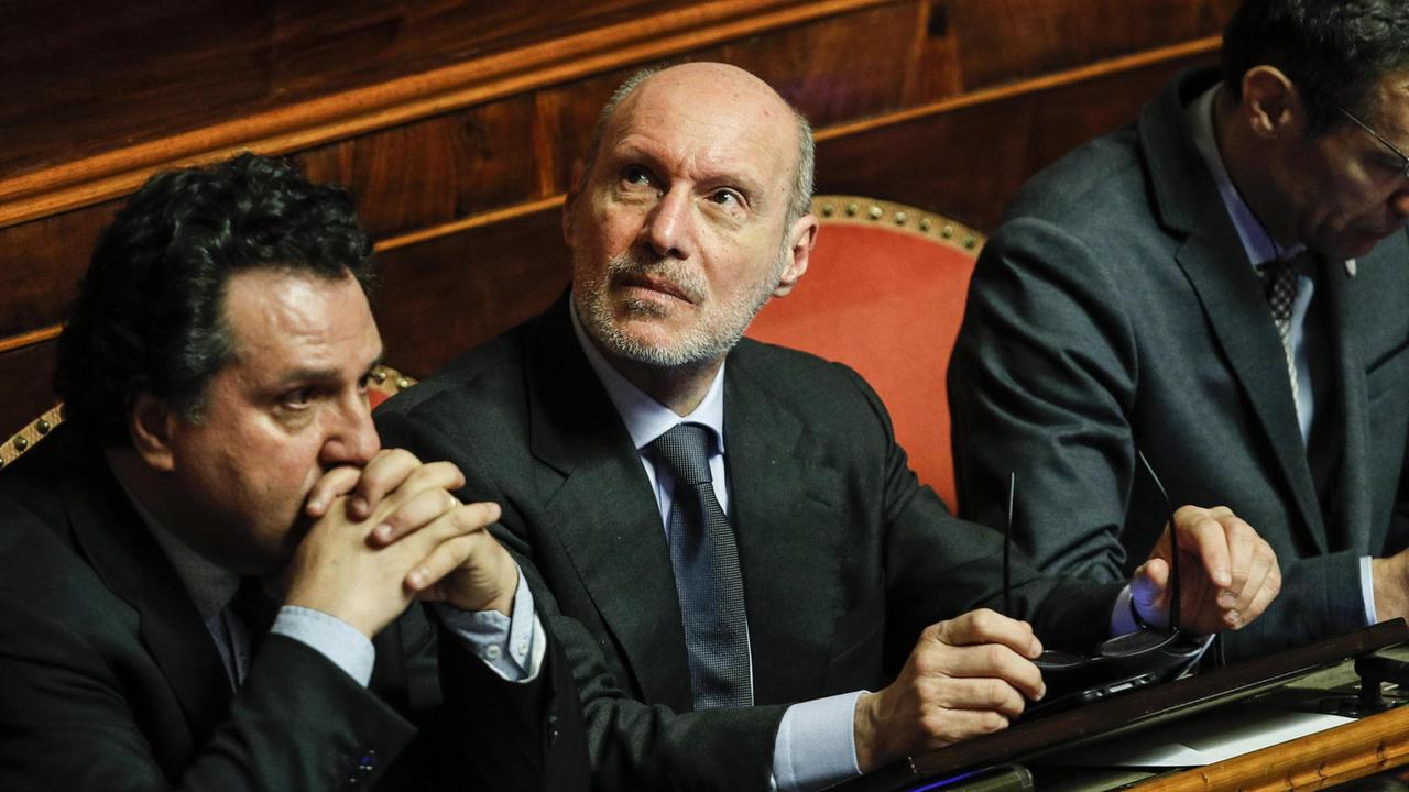 Gregorio De Falco nell'aula del Senato