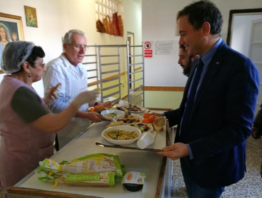 Il grande cuore della Caritas: già serviti 11.578 pasti caldi 
