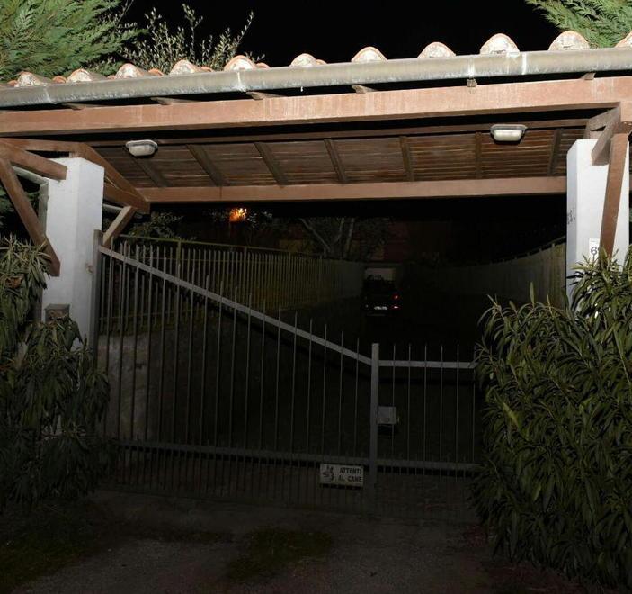 Si pente e risarcisce i danni Pena ridotta allo spazzacamino 