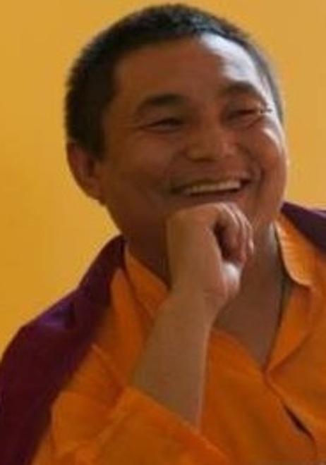 Al centro l’Infinito c’è il maestro tibetano Machig Rinpoche 