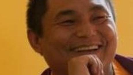 Al centro l’Infinito c’è il maestro tibetano Machig Rinpoche
