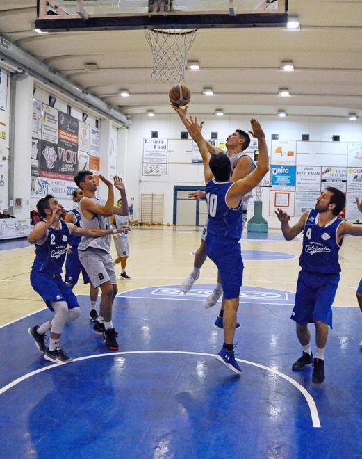 Tour de force con sconfitta per Lucarelli Sport Vicri ko con il Basket Calcinaia