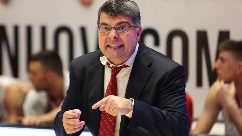 Ramagli resta, la società torna sul mercato
