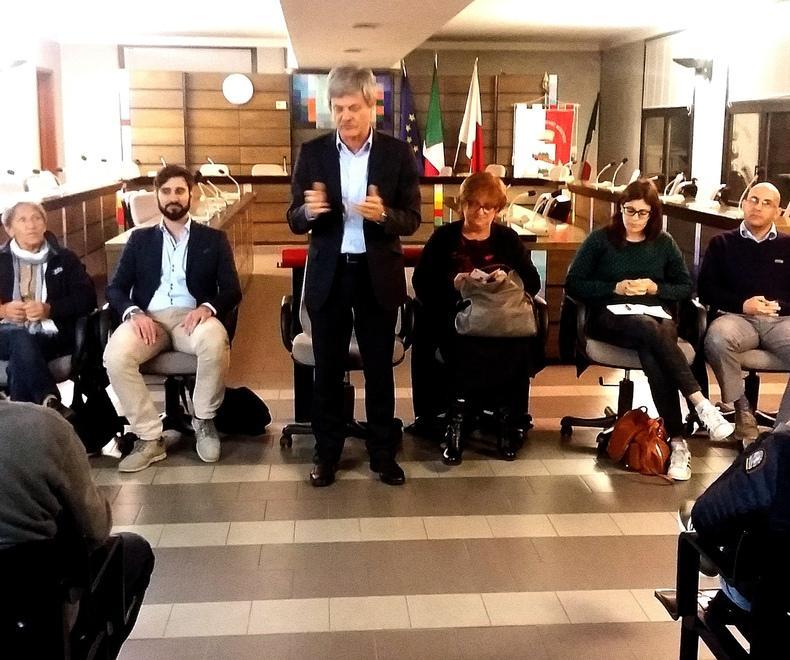 Illuminazione: il Comune rifarà tutti i punti luce 