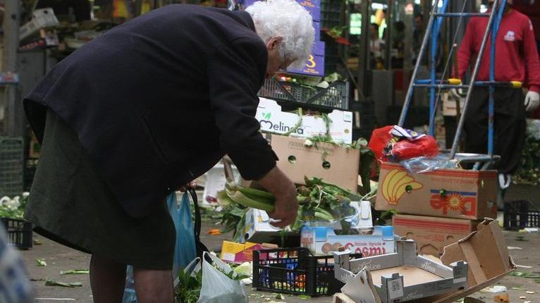 Reddito di cittadinanza da 100 milioni l’anno Ma Ferrara è a sorpresa in coda all’Emilia