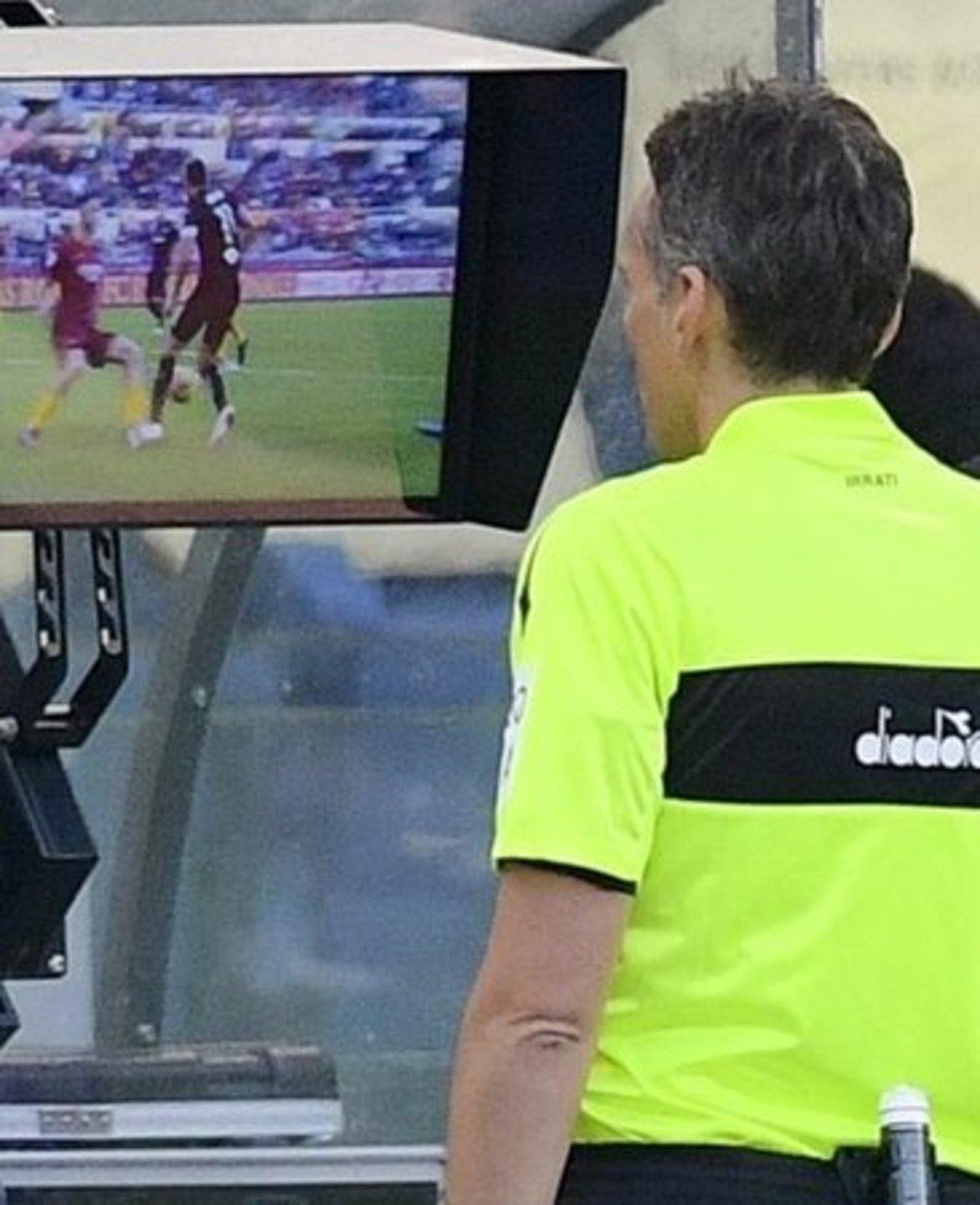 La prima volta della Var a Genk 