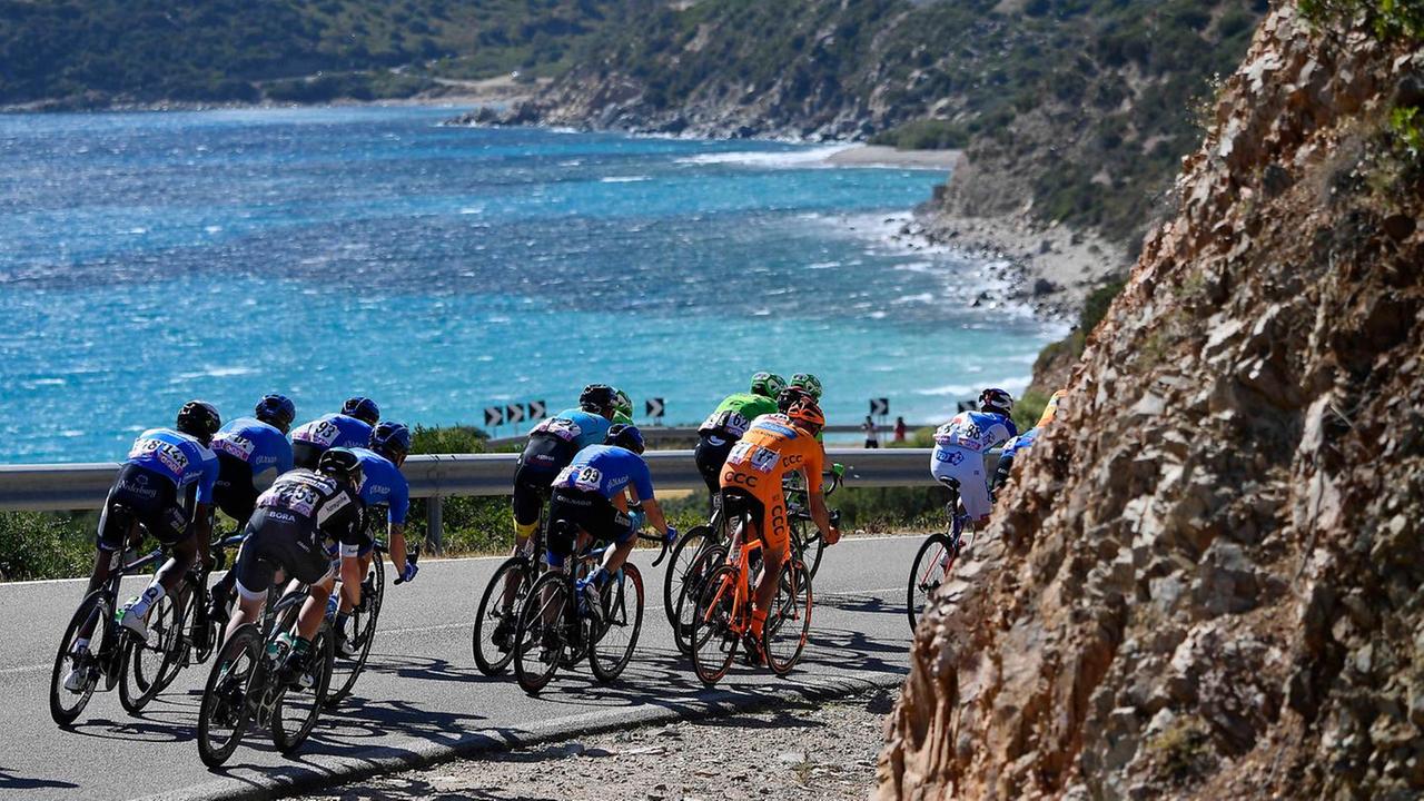 La Sardegna in bici è tutta un'altra cosa: in Ogliastra boom del turismo su due ruote