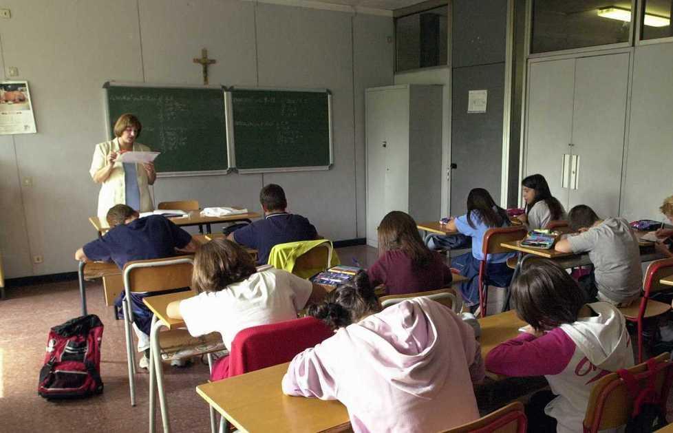 Studente attende da 9 mesi l’insegnante di sostegno 