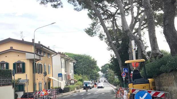 Cantieri a Caletta per installare la nuova illuminazione