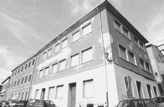 Il complesso degli ex licei nel centro storico