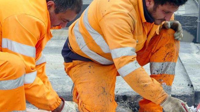 Il segreto della stabilità Pannelli di acciaio inox e giunture rinforzate