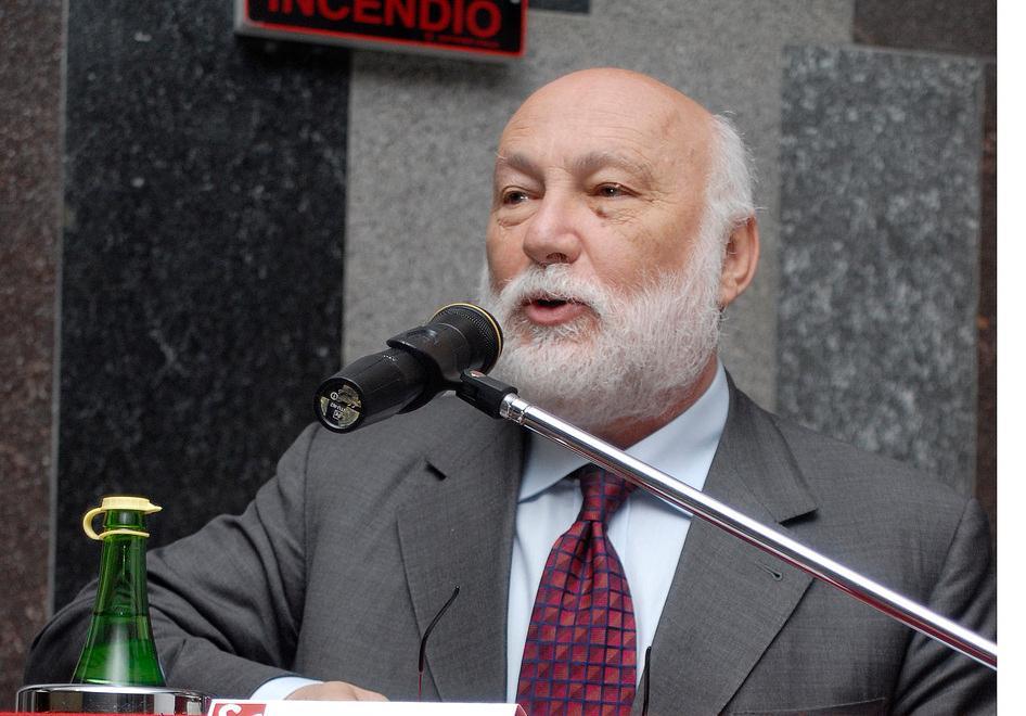 «Combattere la disoccupazione? Basta iniziare a lavorare meno» 