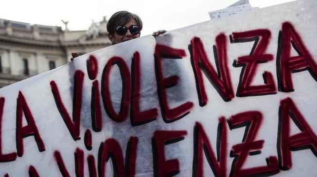 Violenza sulle donne: il 65% degli aggressori sono italiani 
