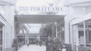 L’ingresso del cinema Politeama in Passeggiata