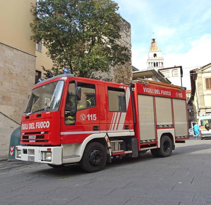 Vigili del fuoco: il 115 torna a funzionare 