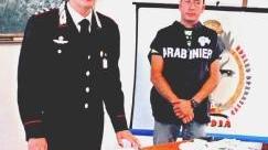 La conferenza stampa dei carabinieri per l’arresto dell’operaio