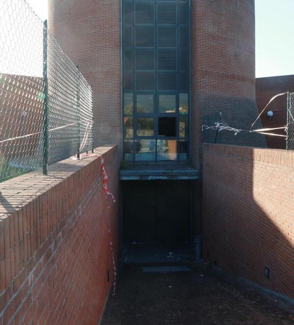 Chiusi dentro la scuola: "Bastava una telefonata e li avremmo fatti uscire"