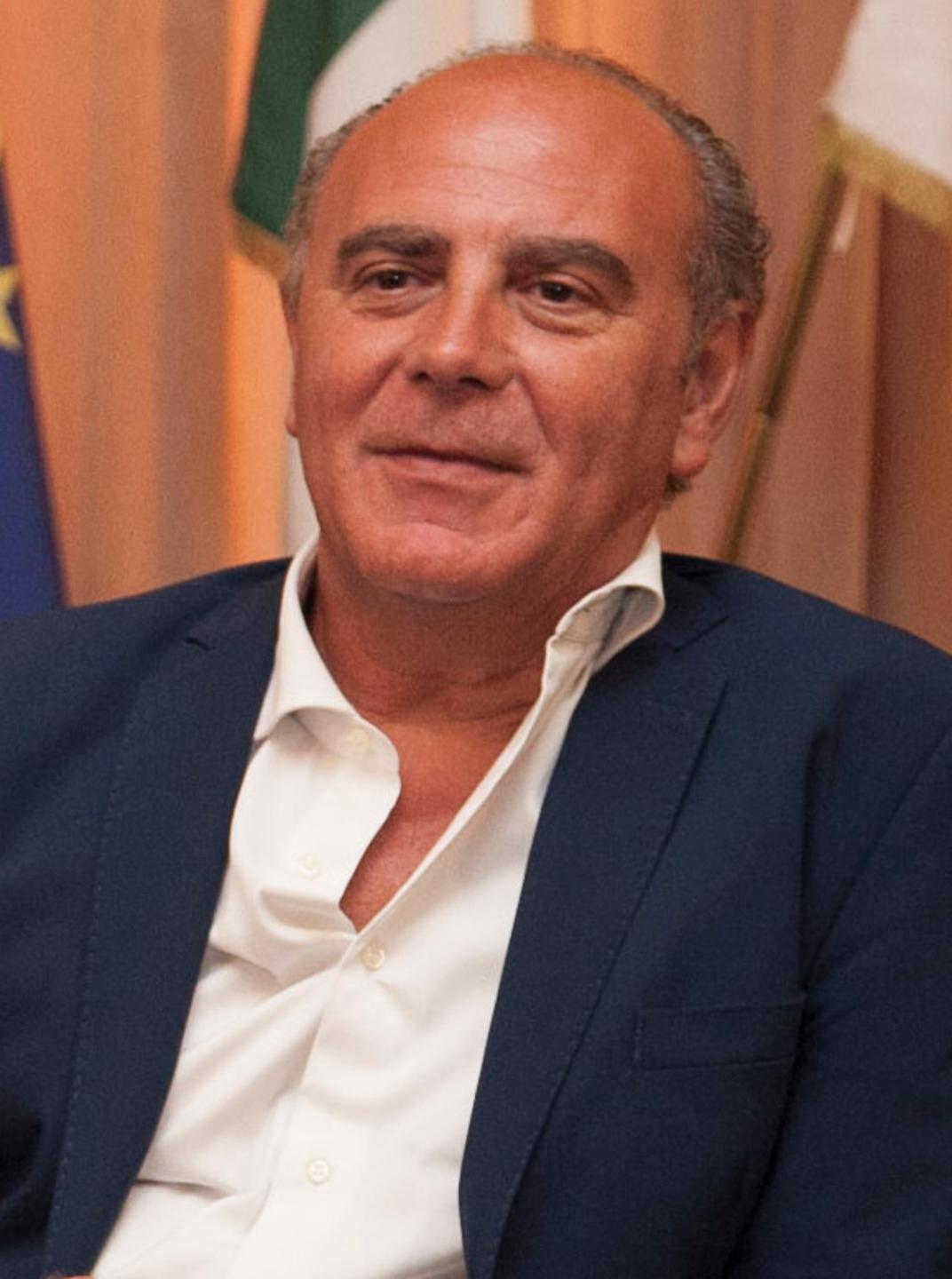  Stop di due ministeri: «No alle quattro corsie» 