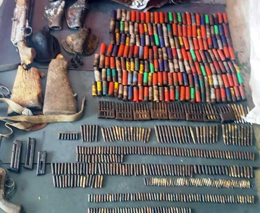 Un arsenale sequestrato nelle campagne di Arzana 