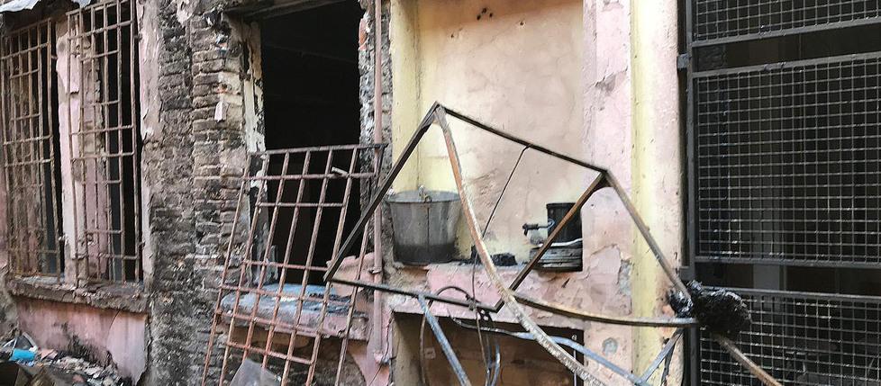 Al Nuovo costruito un muro di protezione Danni dopo l’incendio 