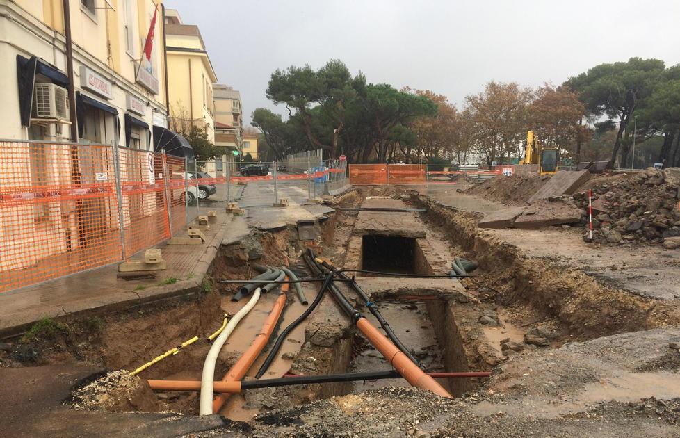 Spunta un’altra bomba: cantieri da riprogrammare 