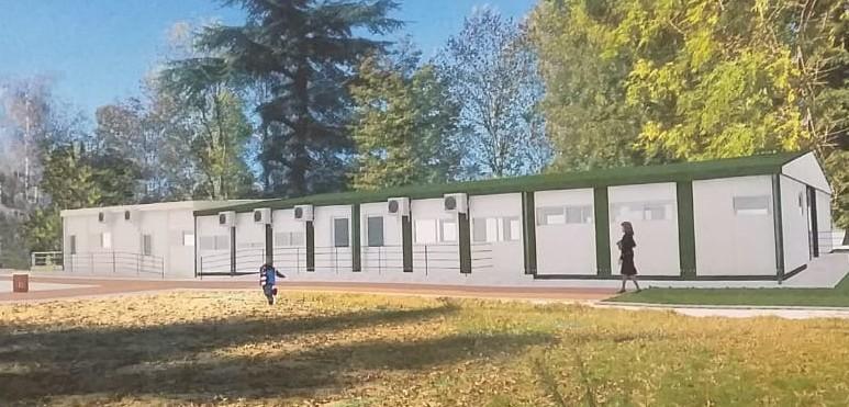 Container in pineta sul campo da calcio Il Consiglio dà l’ok 