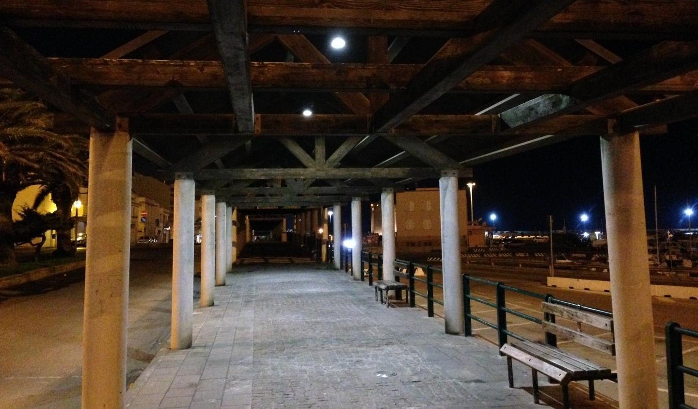 «Il ragazzo già condannato sui social» 