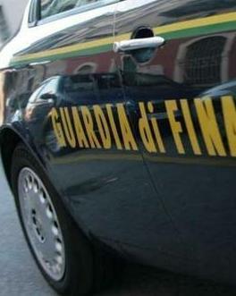 Giocattoli senza il marchio Ce Blitz della Finanza di Alghero e multe in tre rivendite cinesi