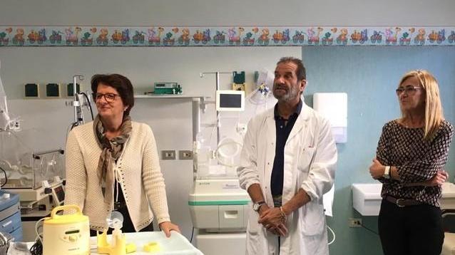 Donato all’ospedale un tiralatte elettrico
