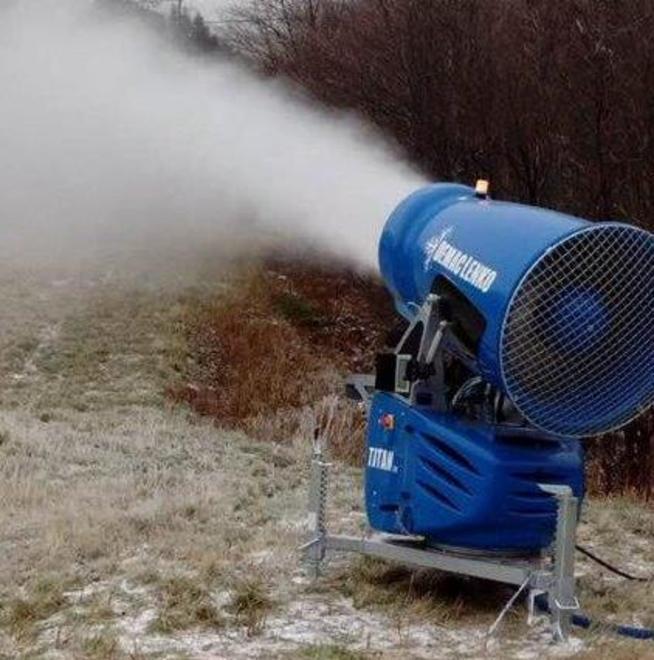 Conto alla rovescia: in Val di Luce il cannone spara neve sulle piste