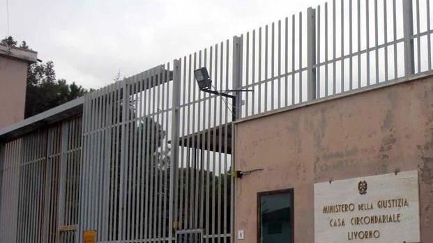 Ispezione M5s al carcere «Strutture fatiscenti, personale insufficiente»