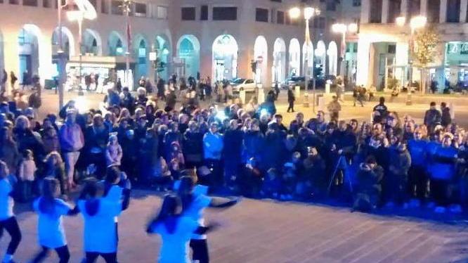 Duomo in blu, festa in piazza È la campagna anti-diabete