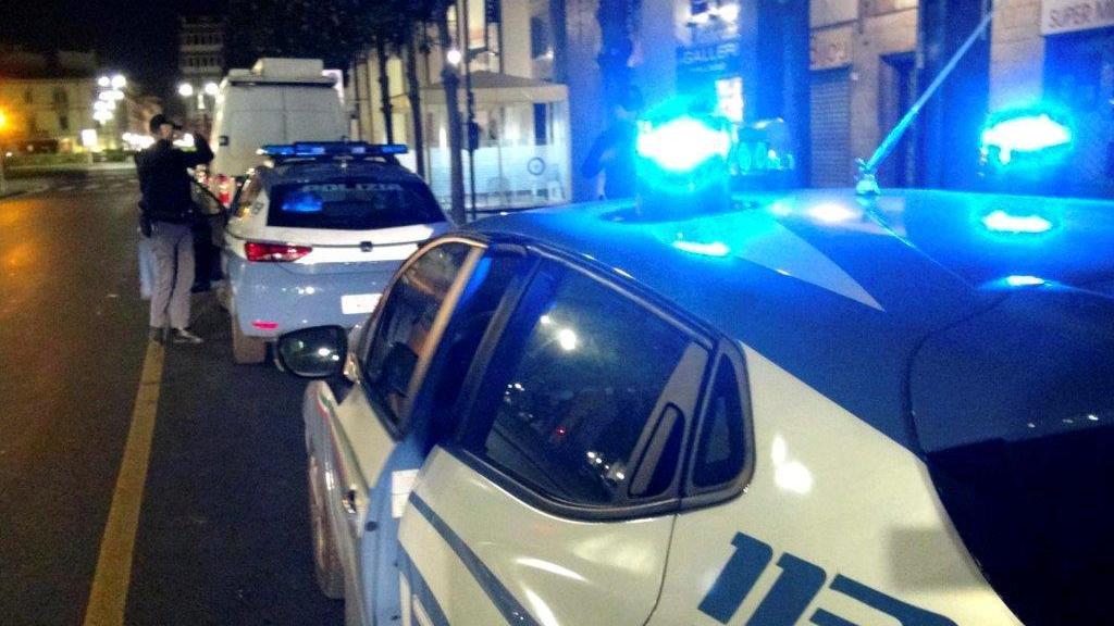 Allarme rapina, arriva la polizia ma i “banditi” erano degli attori