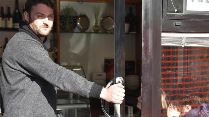 Il titolare del Caluti Caffè, Marco Calò (Foto Agenzia Carlo Sestini)
