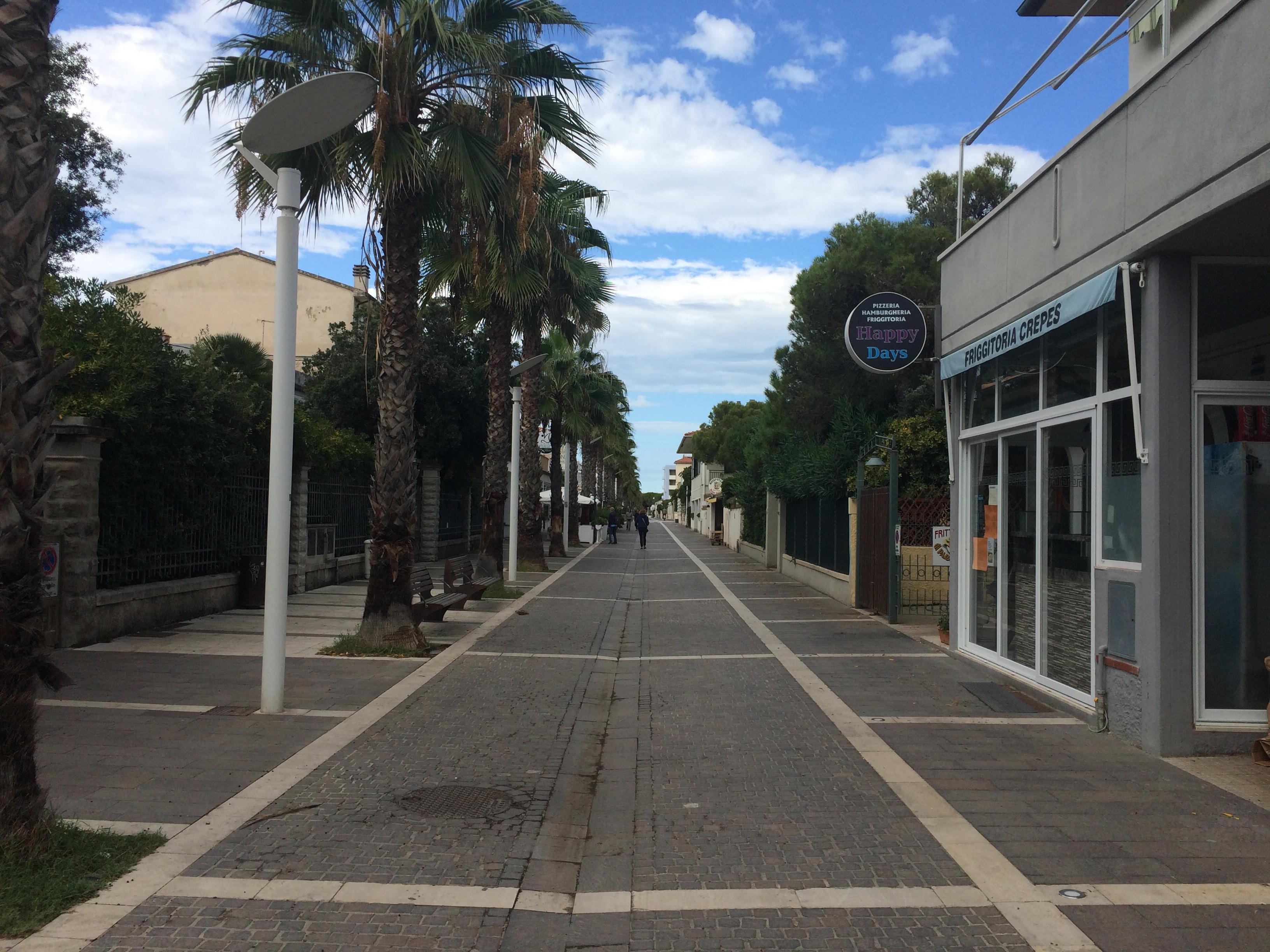 Il tratto del viale della Vittoria già sottoposto a opere di sistemazione