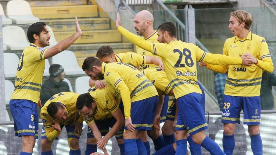 Il Modena travolge il Calvina e strappa applausi al Braglia