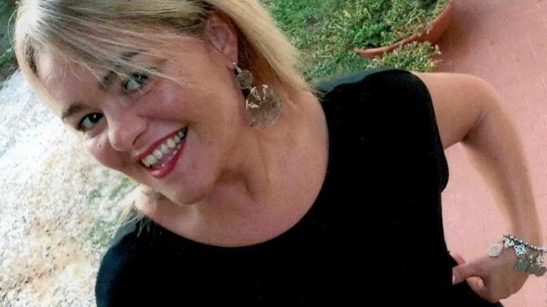 Barista muore a 45 anni dopo una lunga lotta contro la malattia
