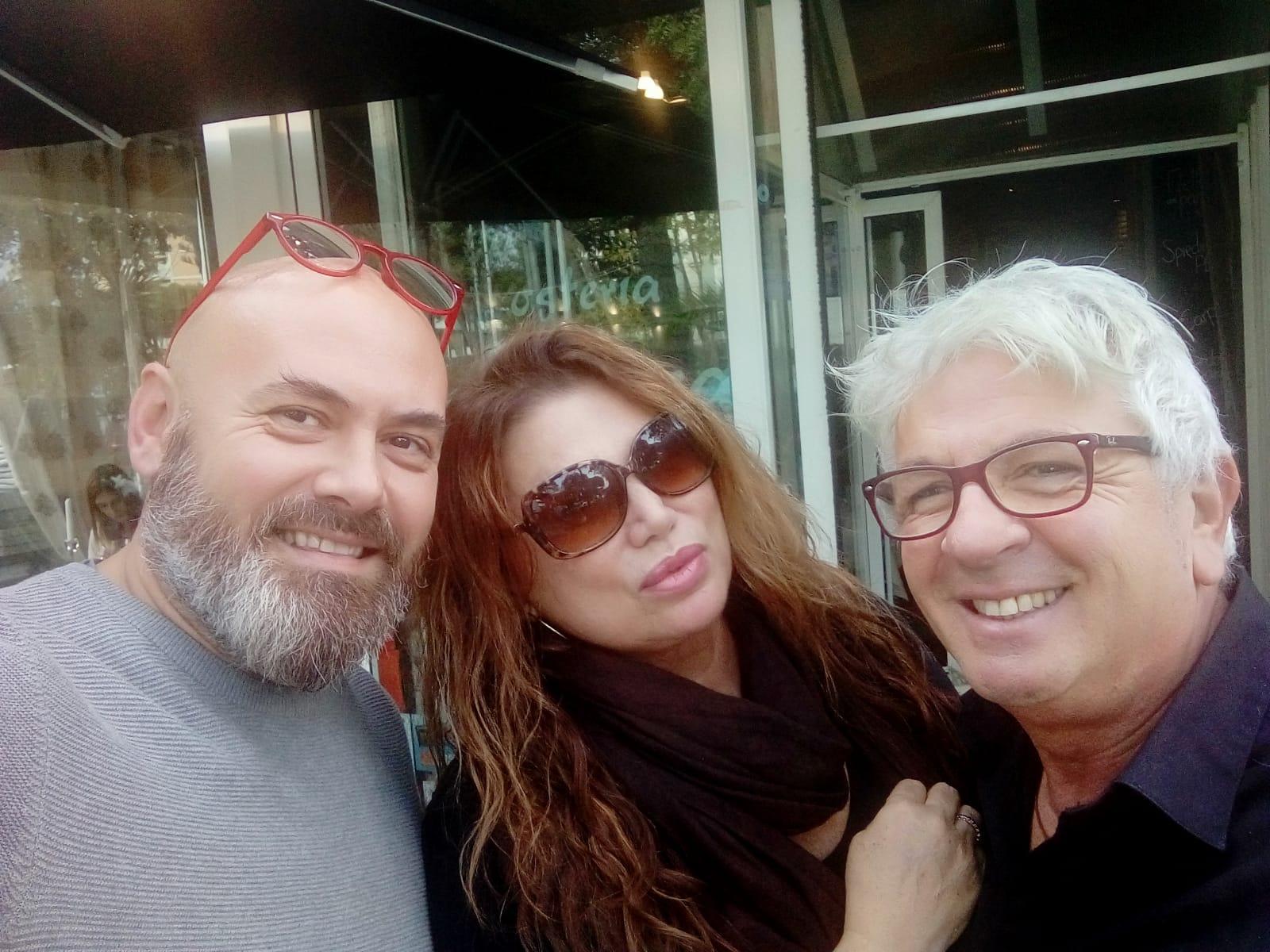 Serena Grandi tra Stefano Govoni e Tony Labriola