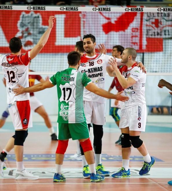 Kemas Lamipel in crescita Terza vittoria e settimo posto 