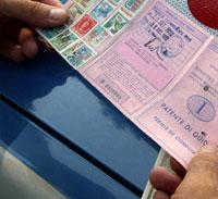 Trovato con patente rubata la usava per multe e sanzioni
