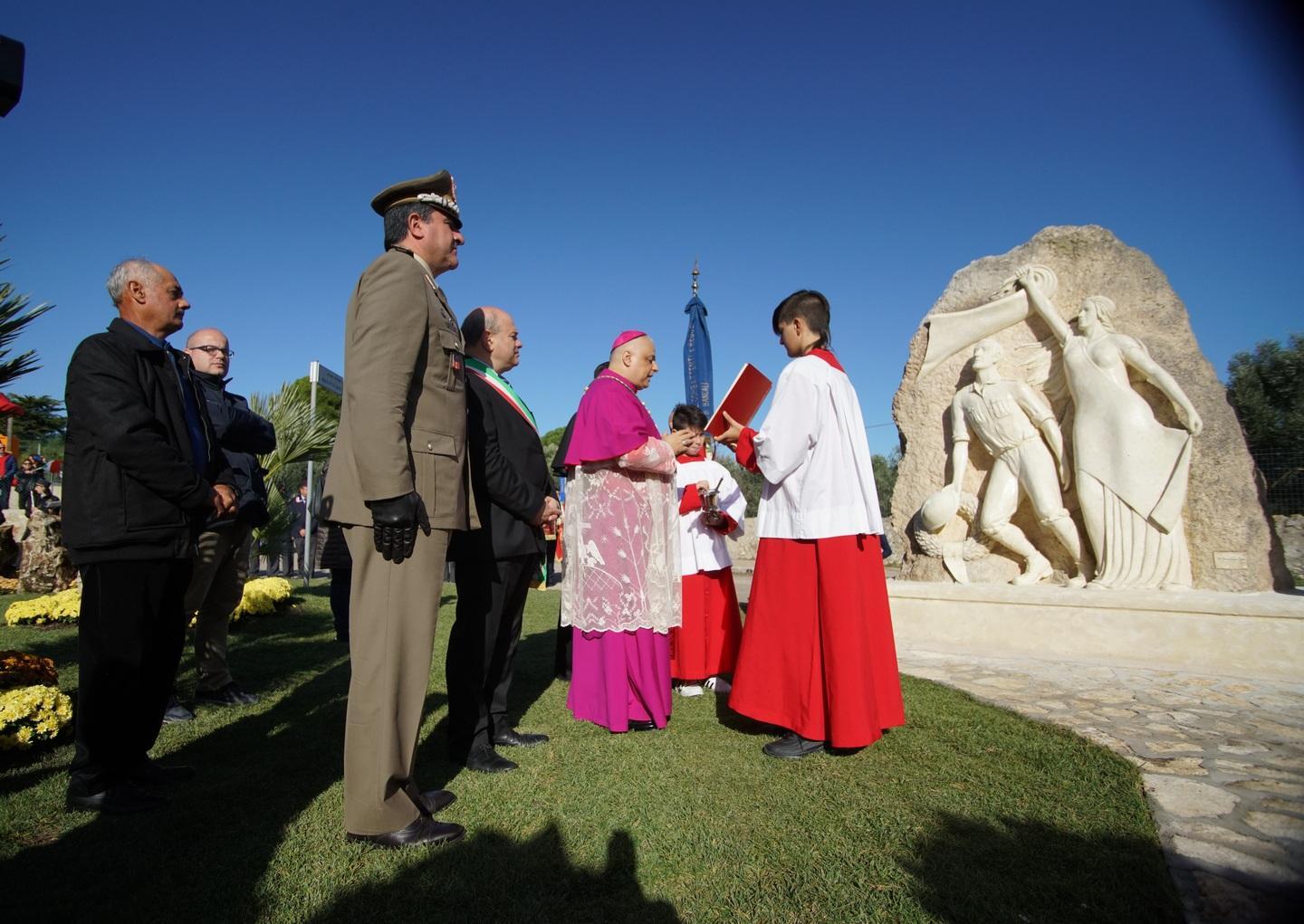 Bancali generosa offre il monumento ai Caduti 