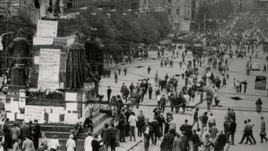 LIBRI/ “La mia Primavera di Praga” L’avvocato Emilio Bianchi la rivela cinquant’anni dopo