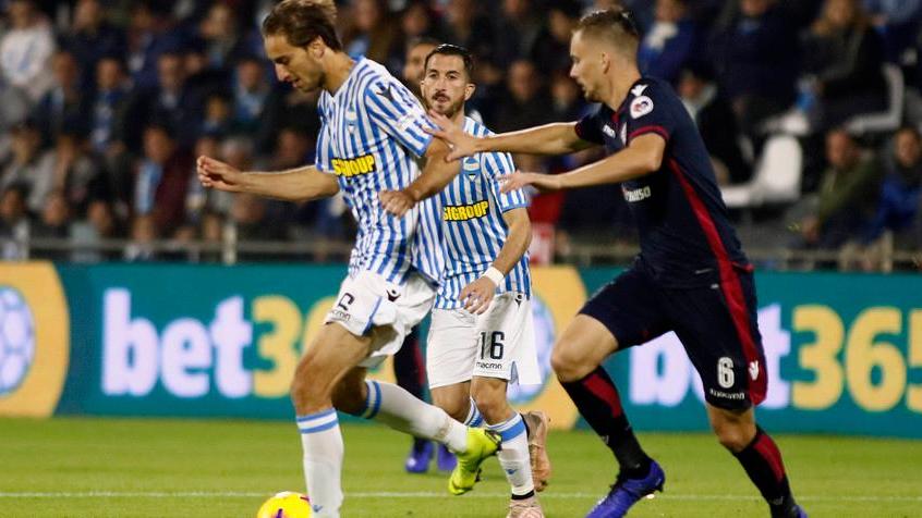 Spal, dubbi in difesa Fares e Vicari vanno verso il forfait Djourou si è allenato