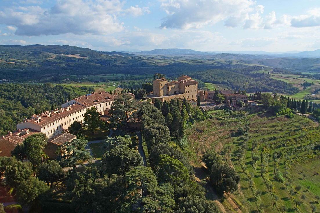 Altre 20 assunzioni nel borgo della Tui: ecco l’open day per le selezioni 