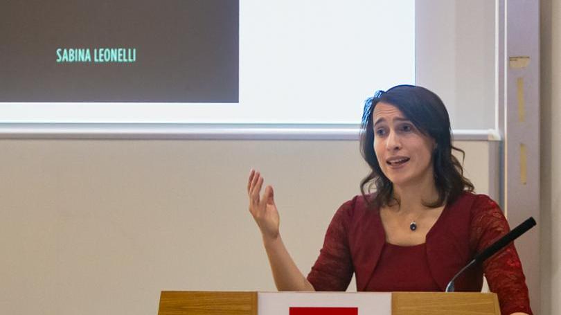 Alla modenese Leonelli il prestigioso premio “Filosofia della scienza”
