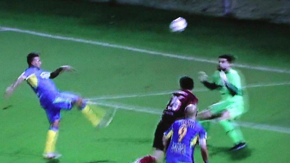 Ciccio Tavano e il gol geniale: «Con la suola perché non c’era il tempo di stopparla...»