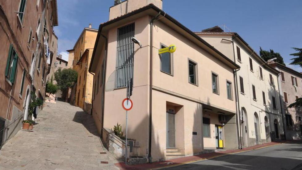 Consegna a singhiozzo di pacchi e bollette Cgil in trattativa per cambiare il servizio