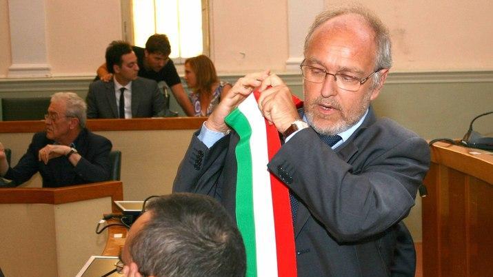 Sindaco 2019, il Pd fa un «passo di lato» Dem pronti alla candidatura di un civico