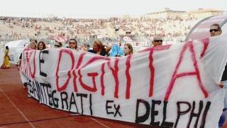 I lavoratori della Delphi in cassa integrazione da tre anni